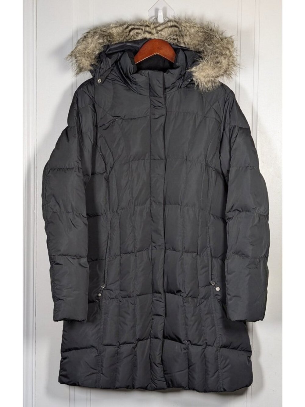 Eddie Bauer EB650 Down Filled Parka Womens Large Black Fur Hooded Long Quilted